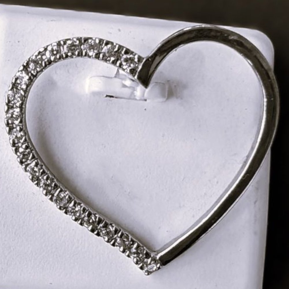 Beautiful Lg. Heart .925 Sterling Silver Pendant!!!